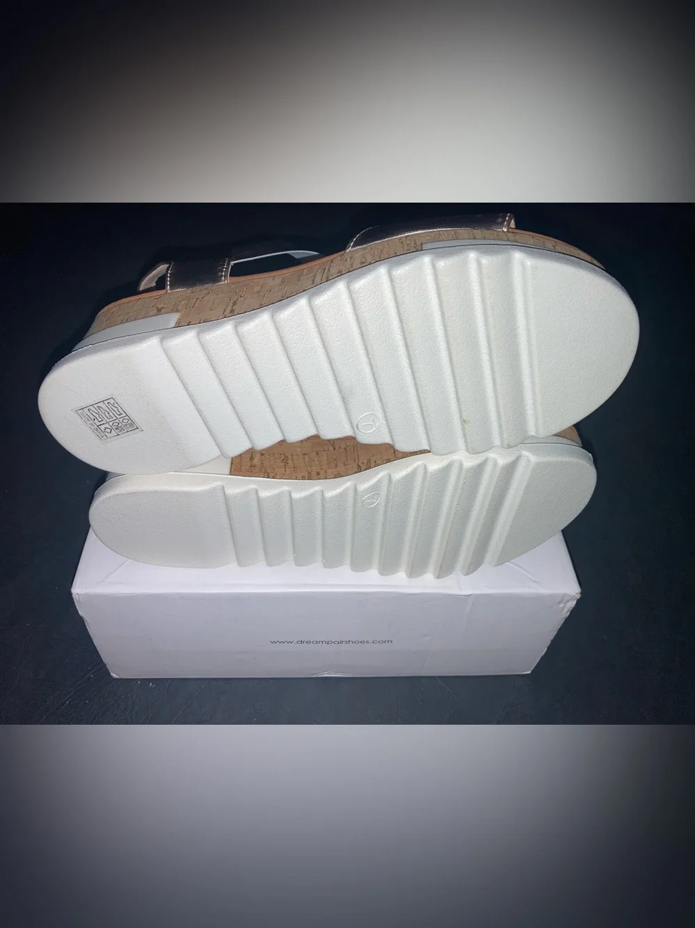 Dream Pairs stylish metallic